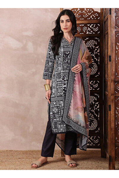 DESIQLO By Styli Black Silk Blend Geometric Printed Straight Kurta with Trous...