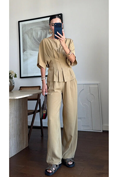 My Blog Stone-Colored Short Batwing Sleeve Loose Double Set with Waist Detail...