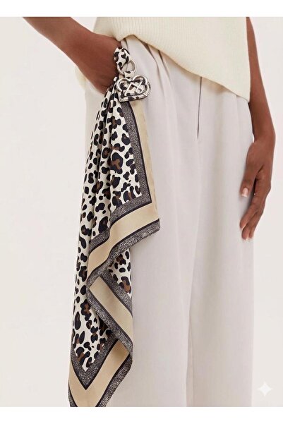 Lavinia Scarfs Leopard Passion Pattern 70X70 cm Bandana / Scarf