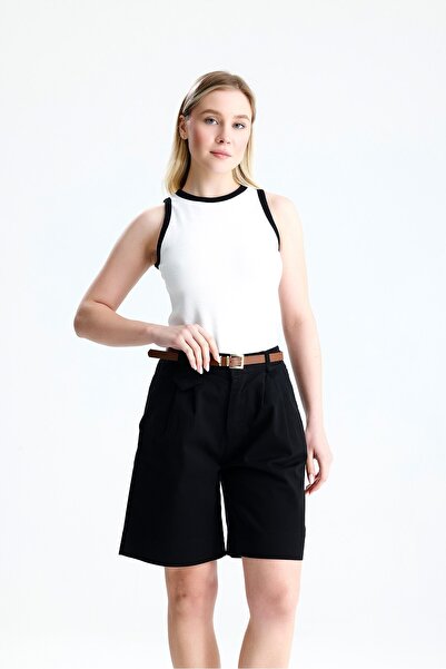 ROSE ARYA White Garnished Athlete's Shirt