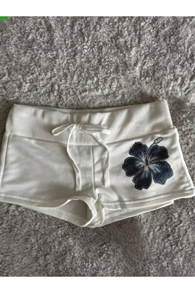 İsra Ayyıldız Moonstar Collection Beyaz Siyah Hibiskus Çiçeği İpli Y2K Mini Şort