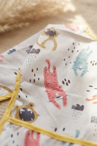 Bebechi Safari Waterproof Long Sleeve Bib - Safari Patterned, Large Pocket Blw and Activity Bib 6-24