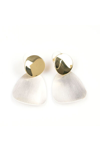 meli melo Statement earrings with minimalist metallic design