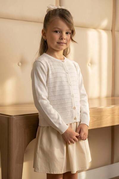 Trend Baby Kids Devojčički prugasti beli pleteni kardigan sa uzorkom, za uzra...