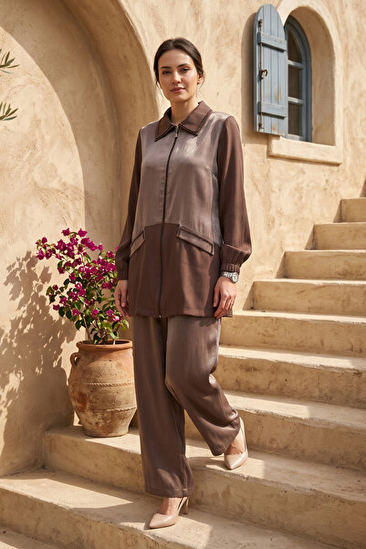 Lale Butik طقم مكون من قطعتين مع جيوب مطرزة وتفاصيل خرز على ياقة القميص 26169...