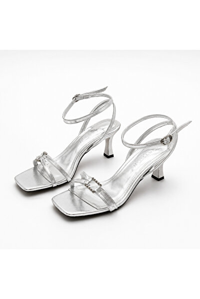 PATRON SHOES Elegant Thin Strap Women's Heeled Shoes with Stone Detail – Styl...