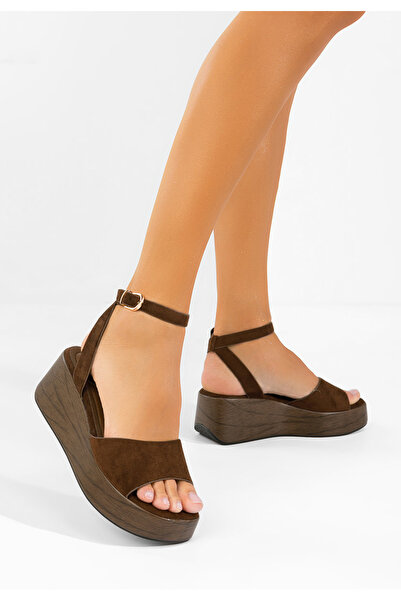 B T Shoes Sandale cu platformă Ysaria maro