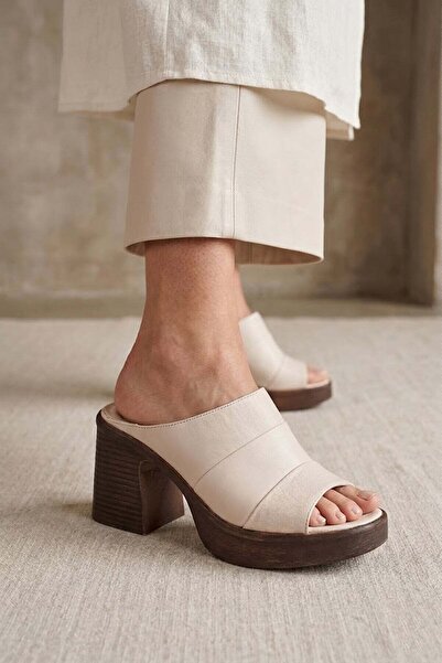 Venüs 2409822Y Women's Genuine Leather Heeled Slippers Beige
