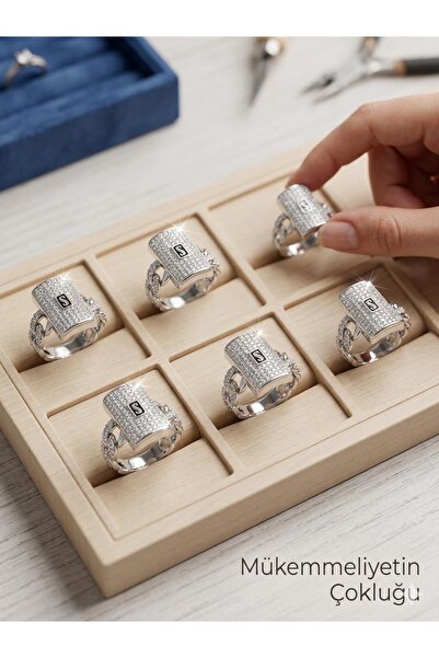 Fashion Rings Modern Çizgili Taşlı Ayarlanabilir Yüzük – Premium Görünüm adet...