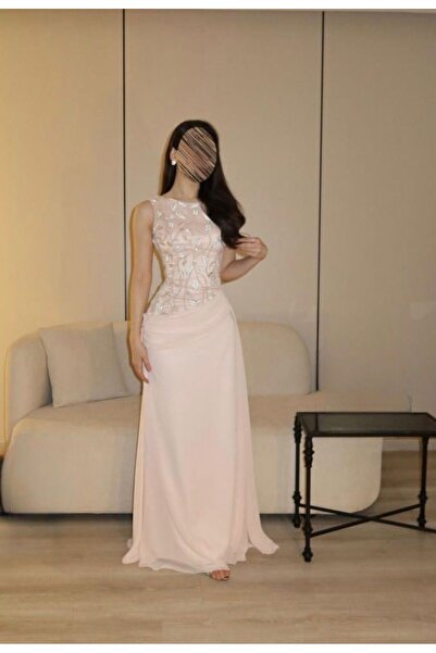 Moda Line Evening Gown with Hand Embroidery and Georgette Fabric