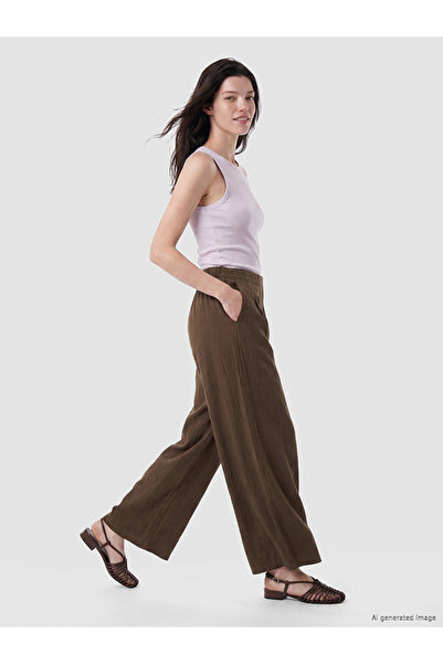 LC Waikiki Rmz Gi̇yi̇m Farkiyla Women's Pleated Trousers with Waist Cord