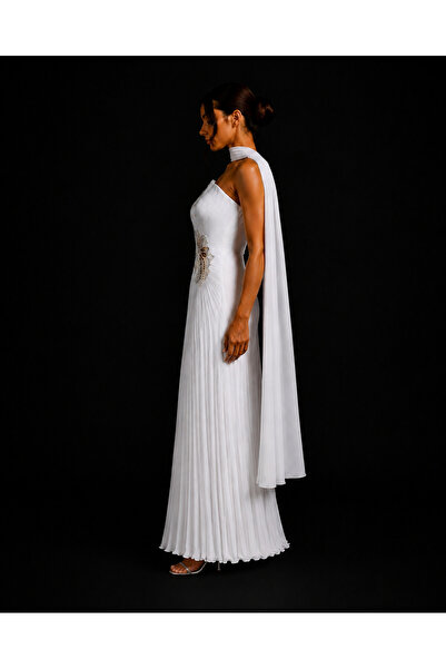 Queens dresses Bilisya Evening Dress with Side Embroidery
