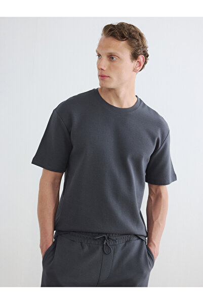 LC Waikiki Nevavm Differential Oval Collar Men's T-Shirt
