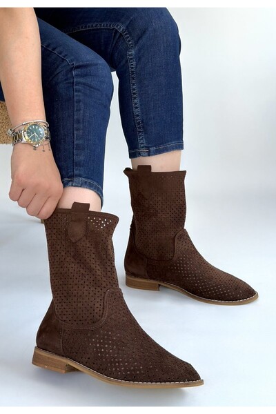 kendim fashion Hojda Brown Laser Cut Suede Heeled Boots