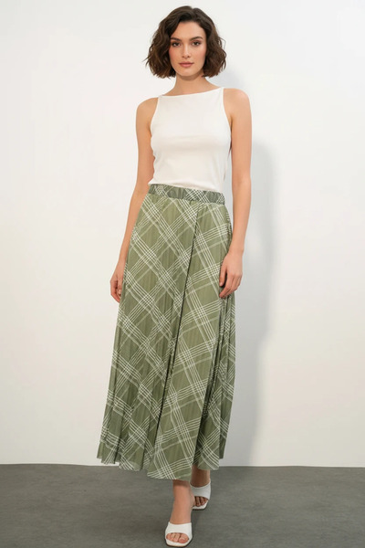 Efnaz style Women's Boat Neck High Waist Striped Pattern Green Skirt