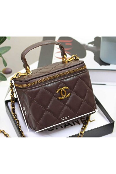 Chanel Sport حقيبة كتف نسائية مع ملقاتها