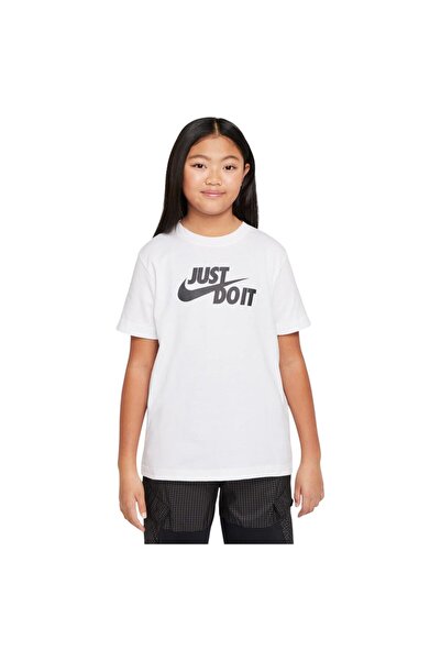 Nike Kids Short-Sleeve Sportswear T-Shirt XS / 6–8