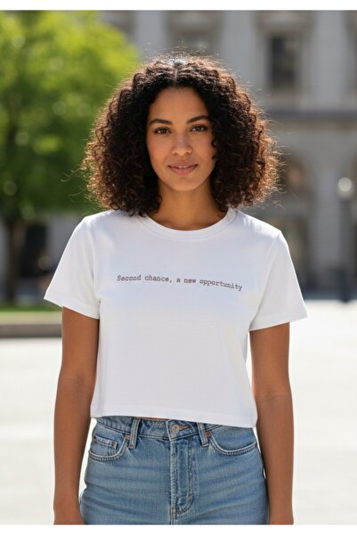 ELEGANZA Women 't-shirt white Cropped top with Printed