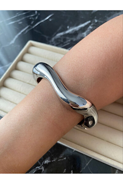 Bade Premium Series Wavy Design Model Silver Color Handcuffs