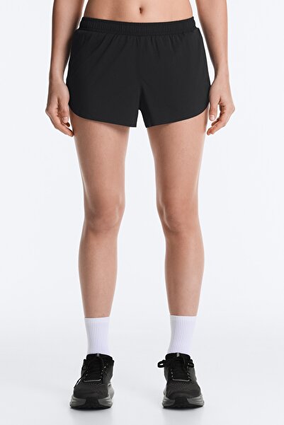 Oysho 6 cm düşük bel teknik shorts