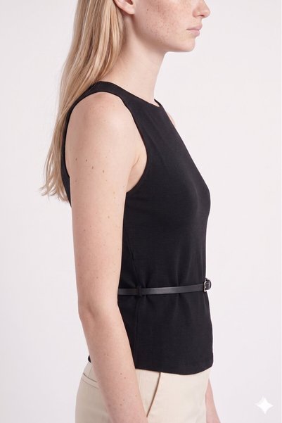 MOVİMENT Black Crepe Thick Strap Blouse with Belt Detail at the Waist |   Fitted Fit Crew Neck Sleeveless Standard Length Stylish Daily Casual Women's Blouse |   Modern Belted Top Clothing
