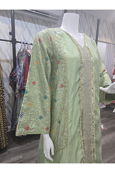 Shams Fashion جلابية استقبال عصرية بنقوش ترتر على الكم