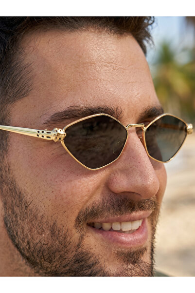 MONAL EYEWEAR تصميم على شكل ثعابين من جيفليري، هذه هي نظارات مونال الشمسية طر...