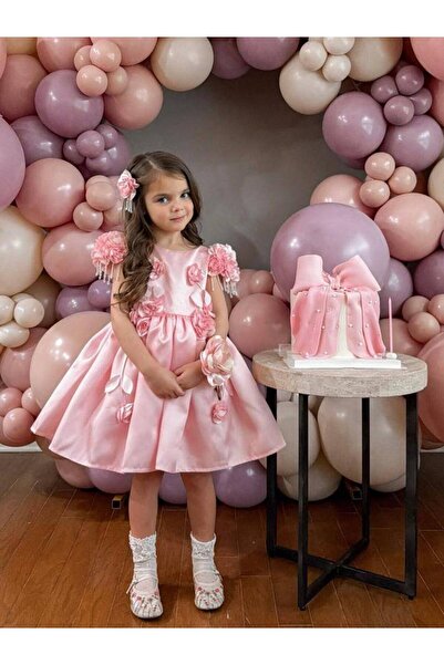 sunshine boutique15 فستان وردي مع وردات بارزه ماركه petite maison - 2 سنه الط...
