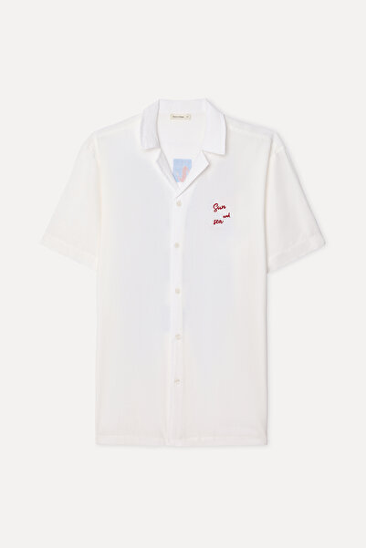 Mudo Men's White Embroidered Comfort Fit Resort Collar Short Sleeve Shirt