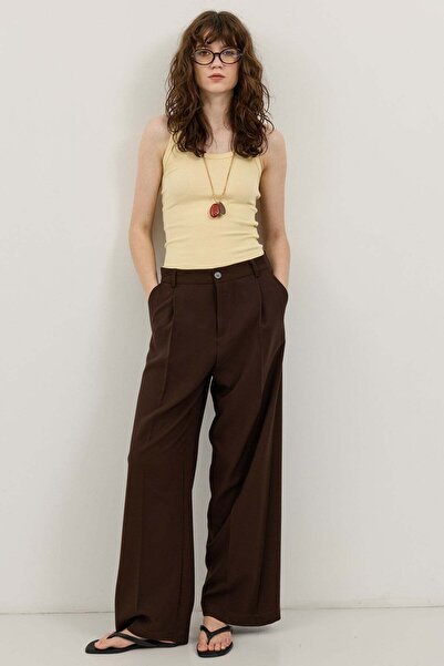 Antioch Dark Brown Wide-Leg Pleated Trousers
