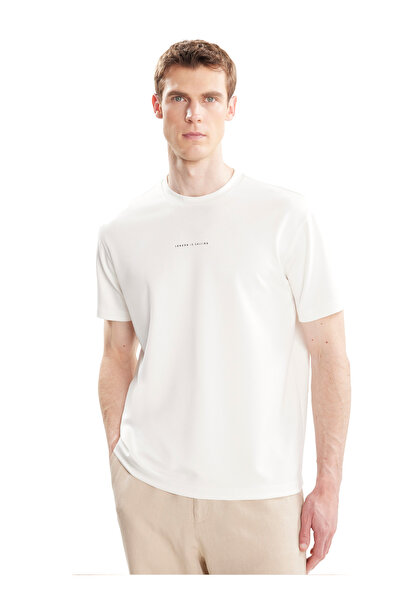 Ted Baker Beyaz Erkek Yazı Baskılı T-Shirt TBMRTS3024