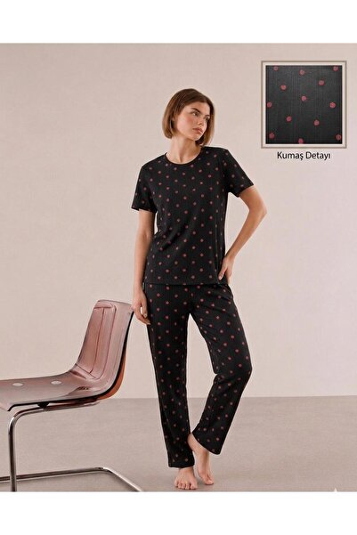 sleeproom Black Small Strawberry Patterned Pajama Set
