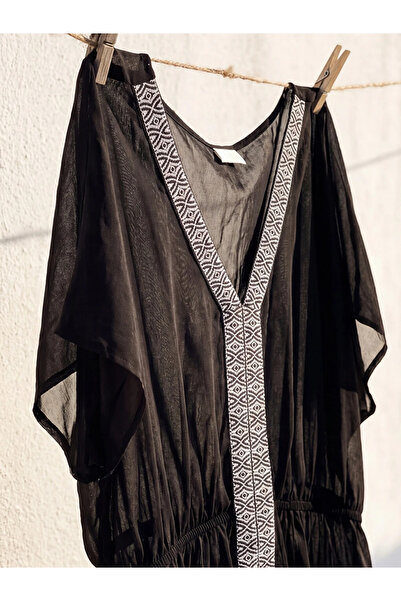 LC Waikiki Black V-Neck Patterned Women's Beach Dress