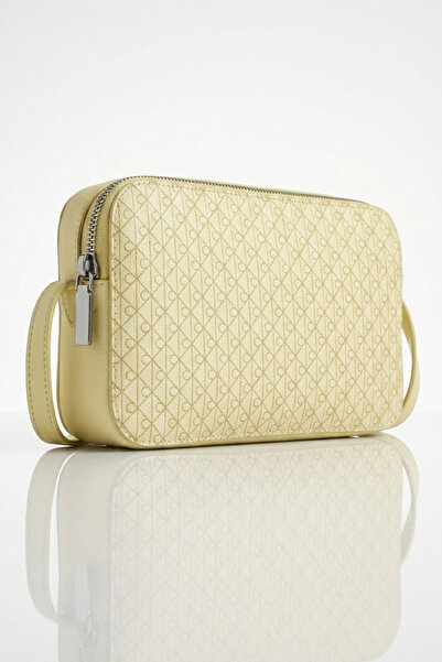 Calvin Klein Women's Emblem Aop Elongated Camera Bag with Stylish Modern Design