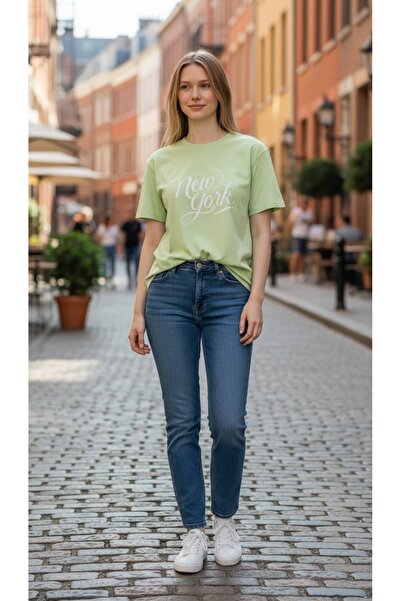 Mint Yeşili New York Tişört Rahat ve Şık!