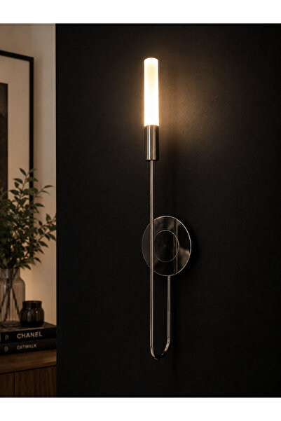 Snikstra Verta 68 cm Led Wall Sconce Platinum Plated |   3W Daylight |   Acry...