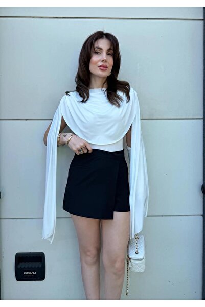 La Perla Boutique pelerin ve yaka detay body bluz