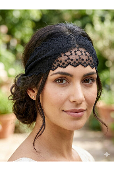 Mufincollection Lace Sash / Hair Band – Bohemian Vintage Lace-Up Accessory