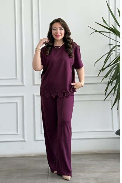 yb yağmur butik Sweatpants Set with Guipure Stone Detail at the Hem