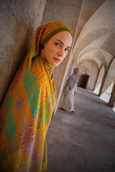 Silk Home Riva Shawl Tencel Terra Oil Green