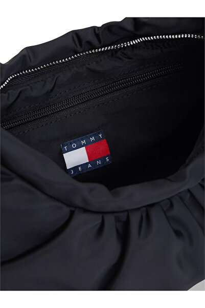 Tommy Hilfiger Kadın Tommy Jeans Markalı Pamuklu Kova Kesim Siyah Omuz Çantası