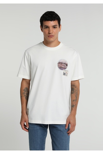 Colin's Comfort Fit Round Neck Plain Men's White Short Sleeve T-Shirt