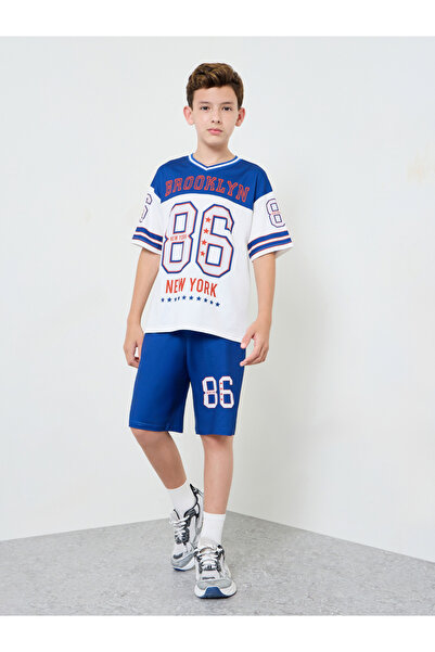 Styli Boys Graphic V Neck Jersey T-Shirt and Shorts Set