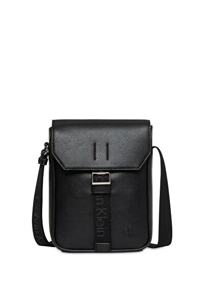 Calvin Klein CARGO FLAP REPORTER, UB1 Siyah Erkek Postacı Çantası