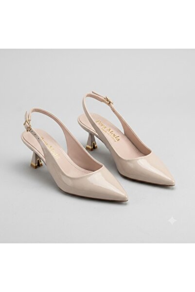 KİNDEP (Park Moda) Closed Toe Women's Shoes with Low Heels Beige