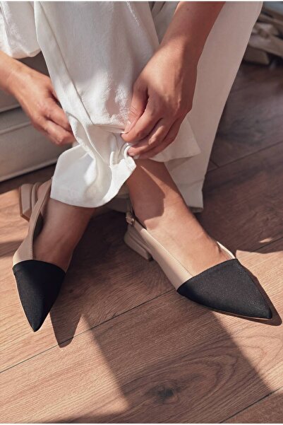 I Love Shoes حذاء نسائي من الجلد غير اللامع من Drest