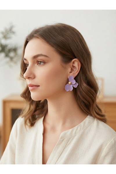 DAZLİNGACCESSORY Lilac Flower Earrings
