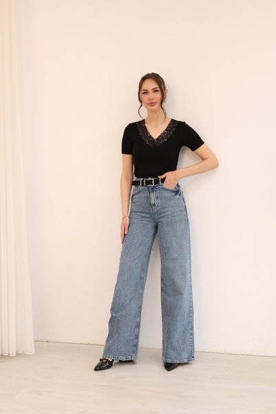 sahraozluk Wide Leg High Waist Front and Back Stoned Jeans Blue Color