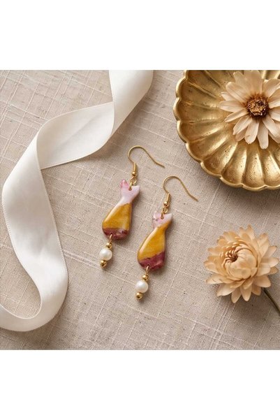 Dodemert Home Gold Cat Amber Flower Polymer Clay & Epoxy Handmade Earrings