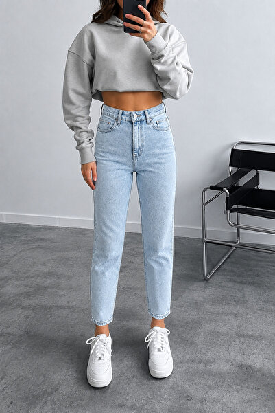 sion jeans بنطلون جينز نسائي من جوليا ميلانو لارا باللون الأزرق الجليدي والثل...